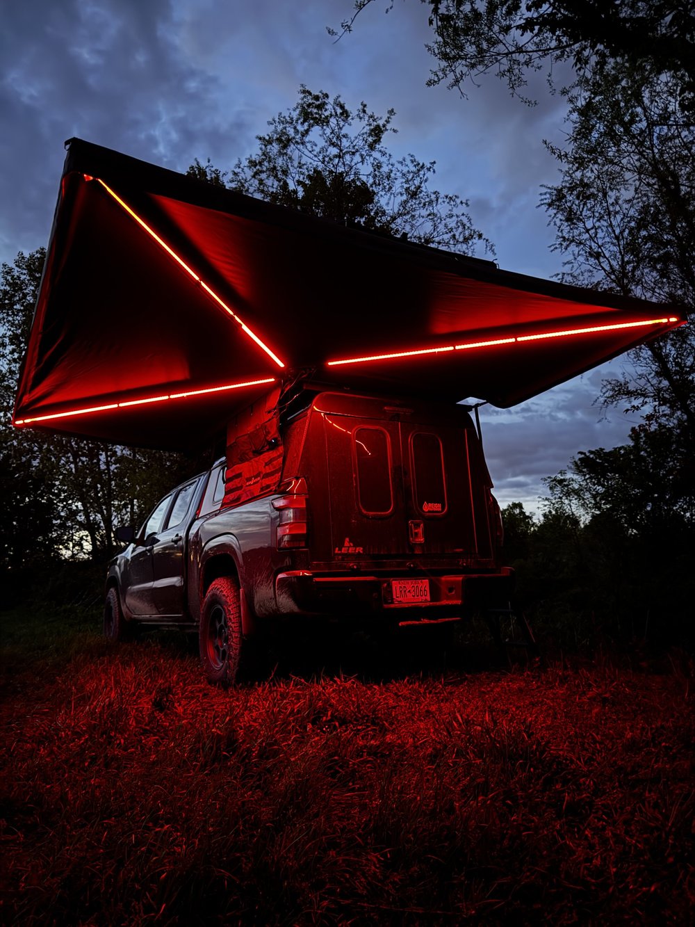 Reign 270 FR+ Awning