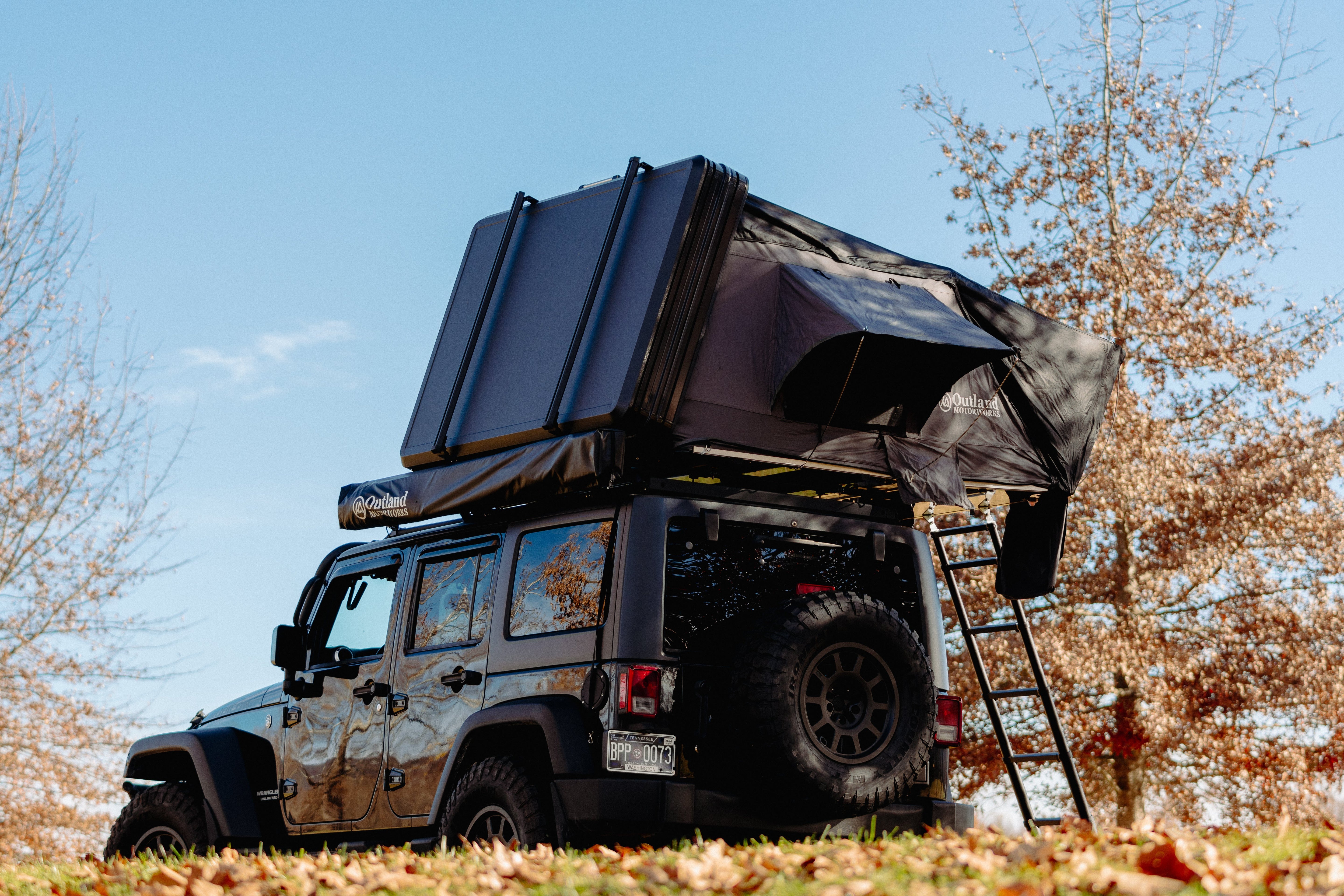 Bonny Big'Un Rooftop Tent - Cali King - Outland Motorworks