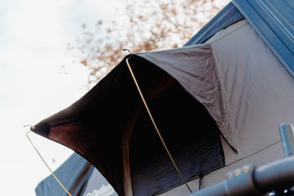 Bonny Rooftop Tent - Queen - Outland Motorworks