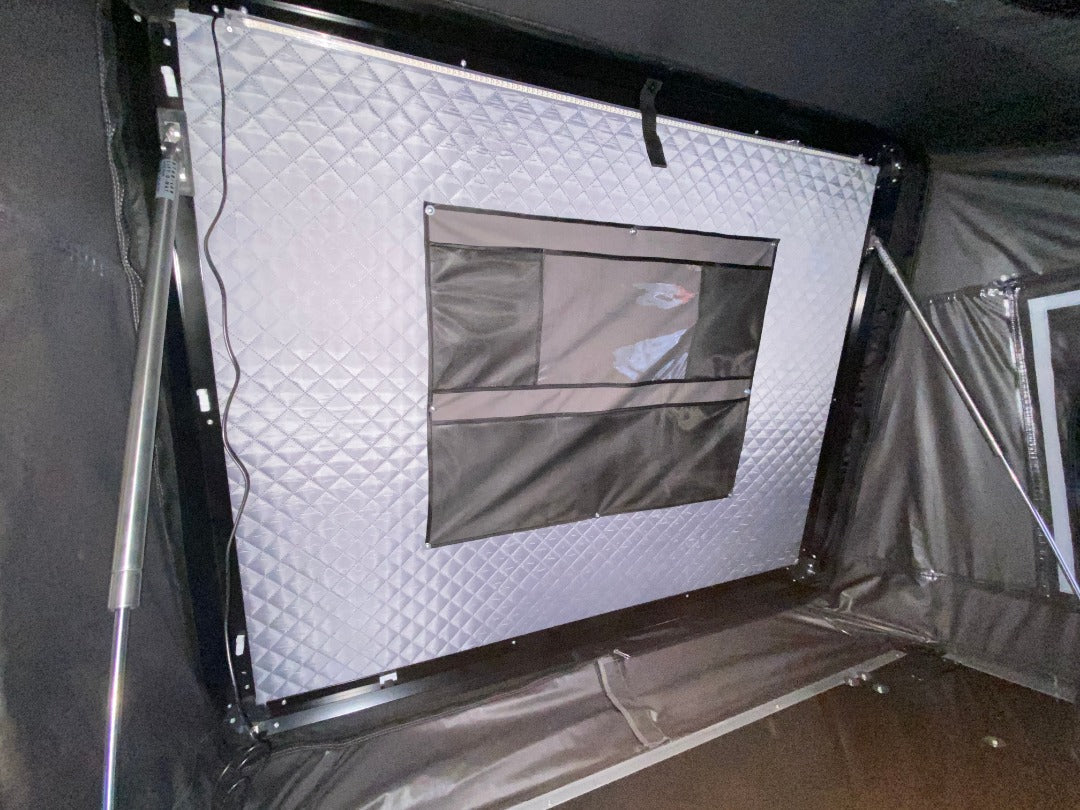 Bonny Rooftop Tent - Queen - Outland Motorworks