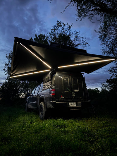 Reign 270 FR+ Awning